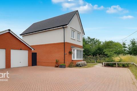 3 bedroom detached house for sale, Adams Close, WOODBRIDGE