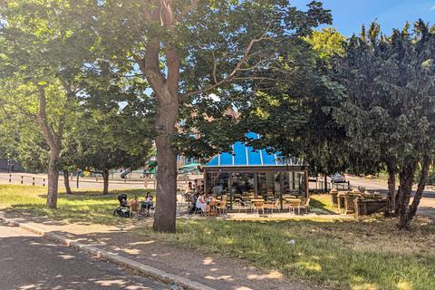 24 The Slade, London, SE18 2NB