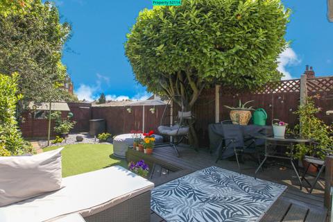 24 The Slade, London, SE18 2NB