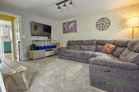 3 bedroom detached house for sale, Spinnaker Road, Chesterfield S43