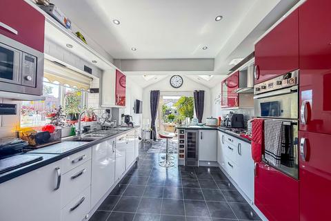 2 bedroom semi-detached house for sale, Lawson Street, Southport PR9