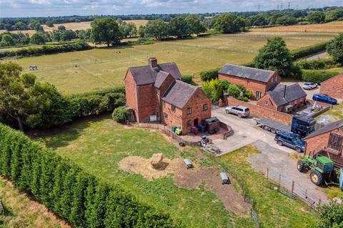5 bedroom farm house for sale, Dodds Lane , Chorley Burntwood, Lichfield