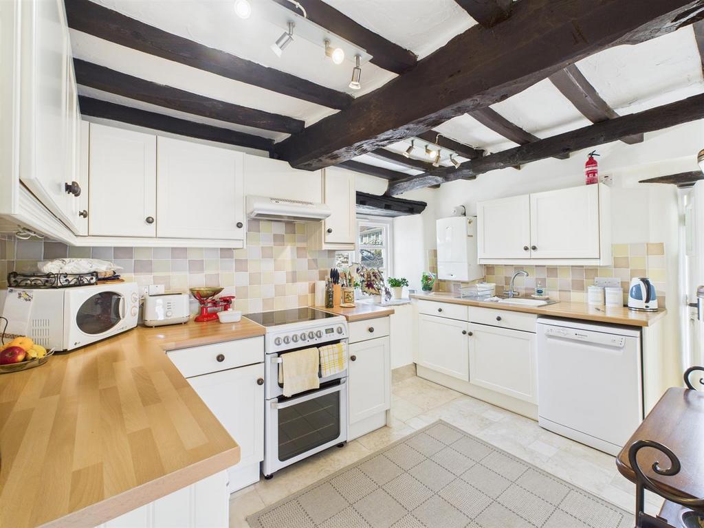 Kitchen 2