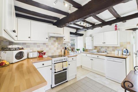 undefined, Braunton EX33