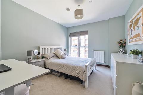 2 bedroom apartment for sale, Rosalind Drive, Maidstone