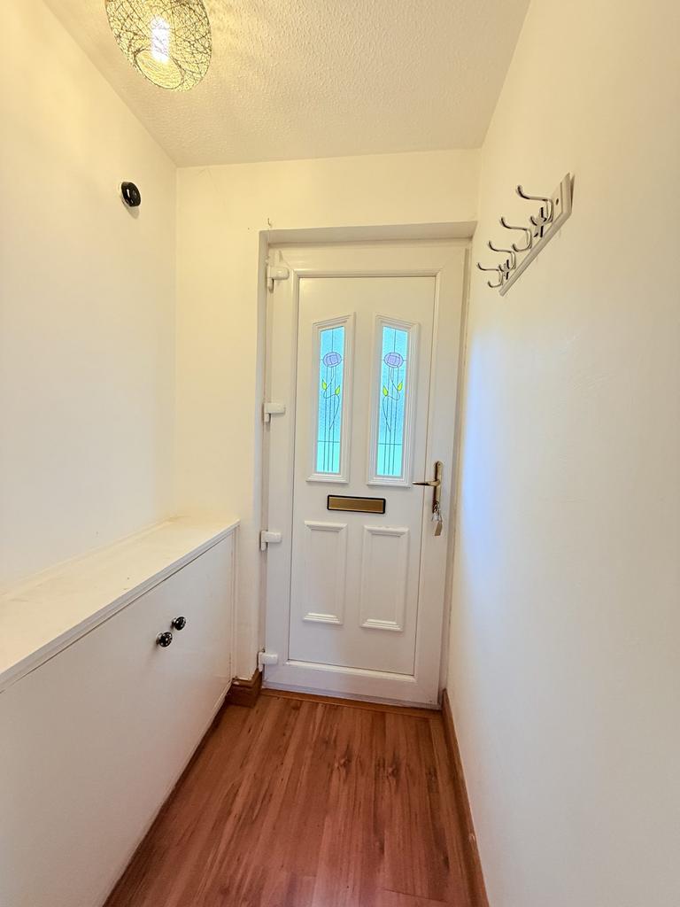 18 Makbrar Road, Dumfries, DG1 4 BA - Braidwoods So