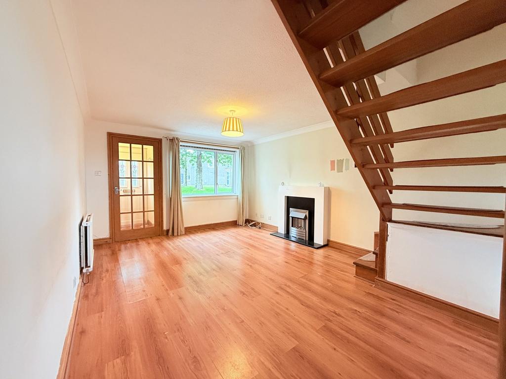 18 Makbrar Road, Dumfries, DG1 4 BA - Braidwoods So