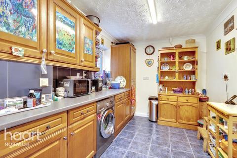 40 Billing Close, Norwich, NR6 7EL