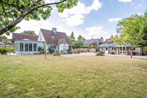 3 bedroom detached house for sale, Wolfs Lane, Chawton, Alton, Hampshire, GU34