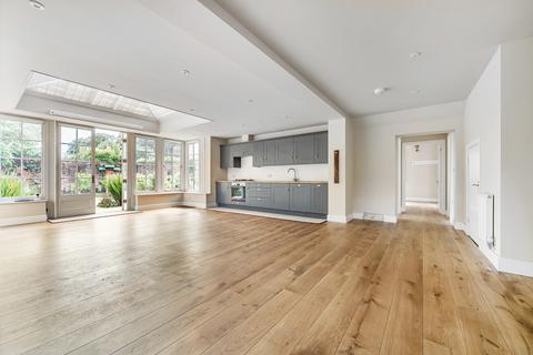 3 bedroom detached house for sale, Wolfs Lane, Chawton, Alton, Hampshire, GU34