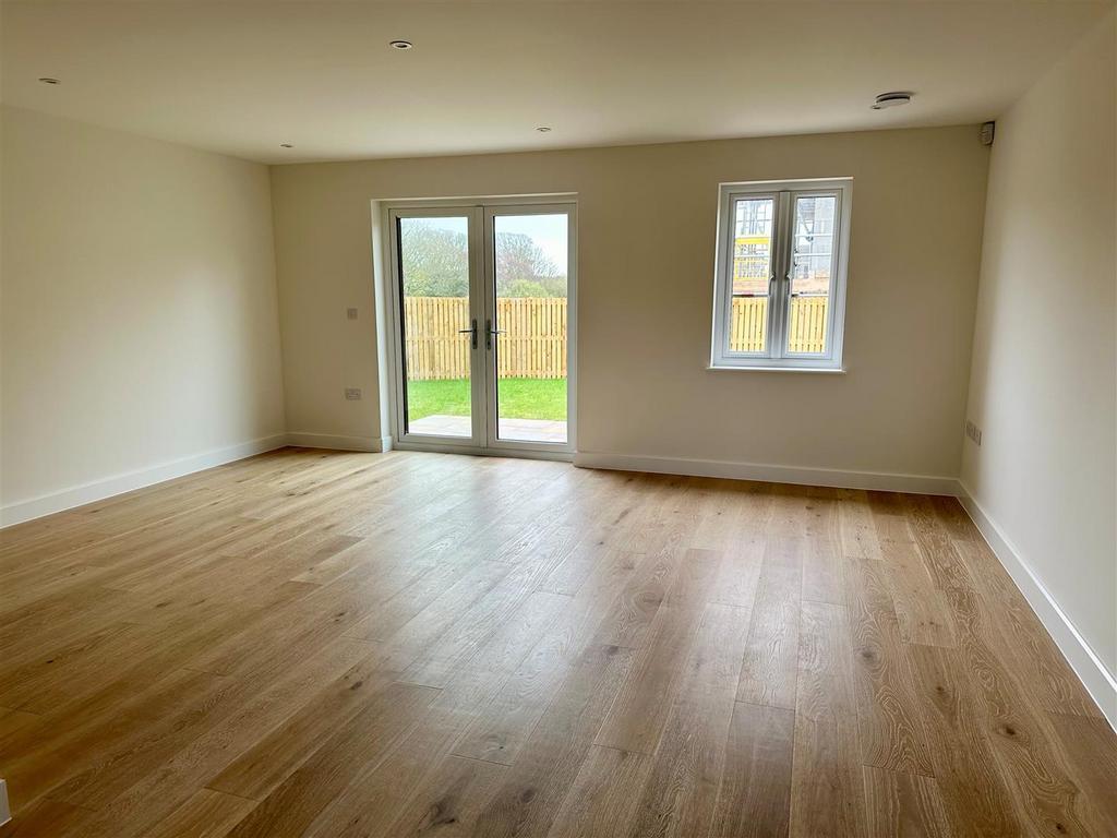 Living Area.jpg