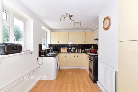 2 bedroom ground floor maisonette for sale, Woodlands Road, Ditton, Kent