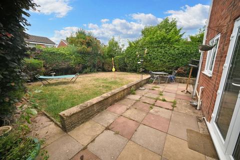 3 bedroom detached house for sale, Sherborne Gardens, Codsall WV8