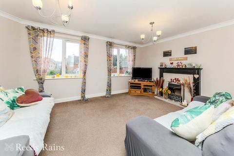 3 bedroom terraced house for sale, Woodpecker Drive, Stoke-on-Trent ST7