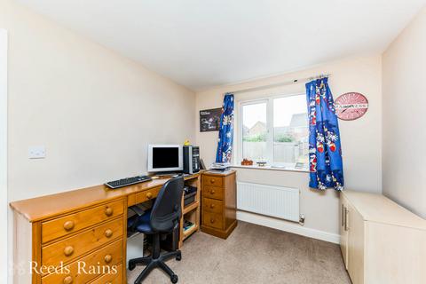 3 bedroom terraced house for sale, Woodpecker Drive, Stoke-on-Trent ST7