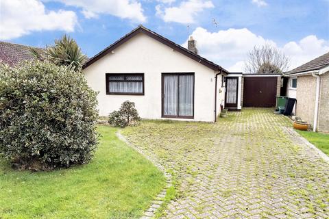 8 Farm Close, Weymouth, DT4 0EG
