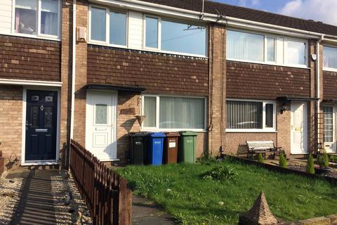 3 bedroom terraced house to rent, Howden Close, Reddish, Stockport