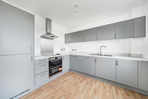2 bedroom flat to rent, St Pauls Road, Barking, London, IG11