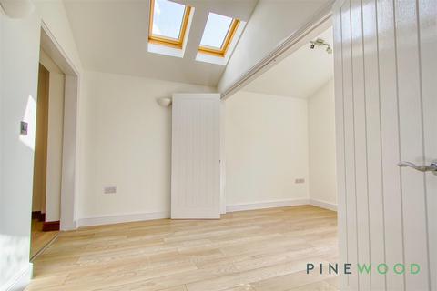 undefined, Cornwall Drive, Chesterfield S42