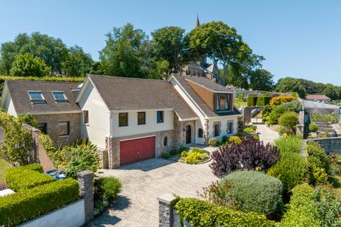 4 bedroom detached house for sale, Clifton, Castel, Guernsey