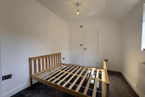 1 bedroom in a house share to rent, Garton End Road, Dogsthorpe, Peterborough, PE1 4E