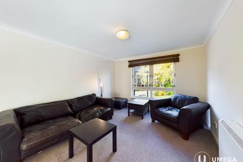 3 bedroom apartment to rent, Sunbury Place, West End, Edinburgh, EH4