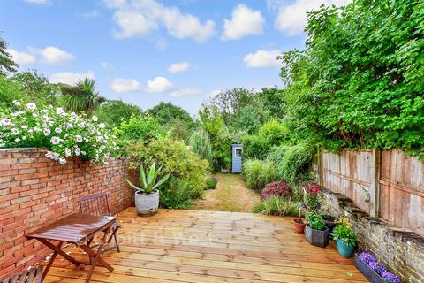 2 bedroom end of terrace house for sale, Ford Road, Arundel BN18
