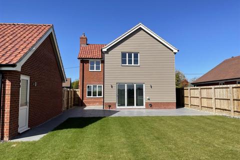 undefined, Parham Close, Ipswich IP8