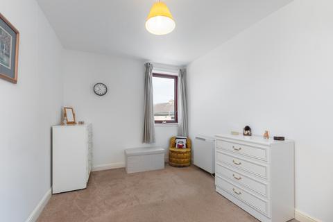 1 bedroom retirement property for sale, 6/17 Roseburn Drive, Edinburgh, EH12 5NS