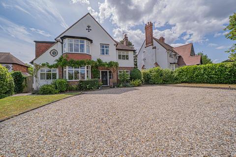 4 bedroom detached house for sale, Warwick Road, Solihull, B91