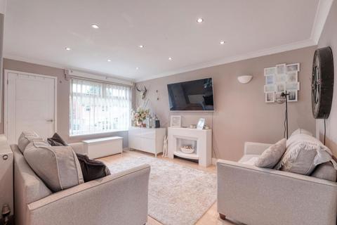 5 Annscroft, Birmingham, B38 8YU