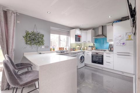 5 Annscroft, Birmingham, B38 8YU