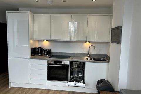 Studio to rent, Talbot Road, Old Trafford, Manchester