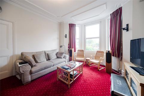 5 bedroom terraced house for sale, Elvendon Road, London, N13