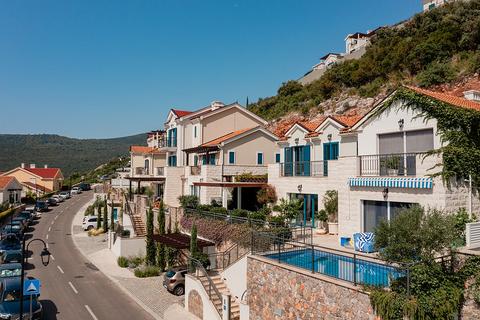 3 bedroom apartment, Lustica, Montenegro