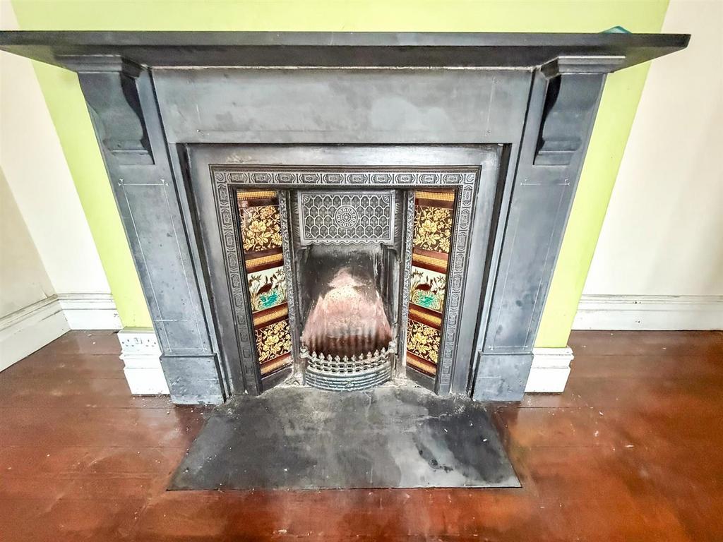 Fireplace.jpg