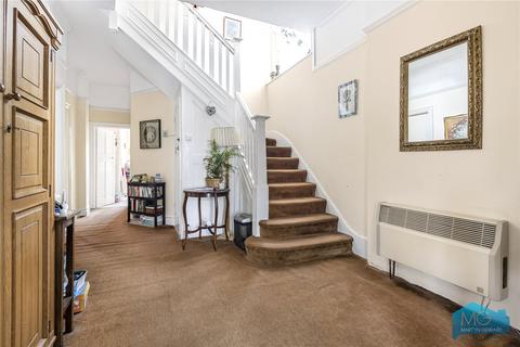 4 bedroom semi-detached house for sale, Chandos Avenue, London, N20