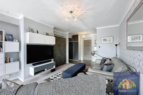 undefined, Regent Court, Southport PR9