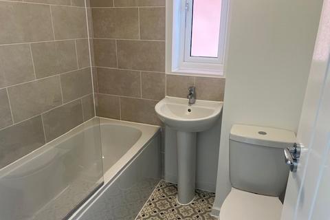3 bedroom terraced house to rent, Cranbrook