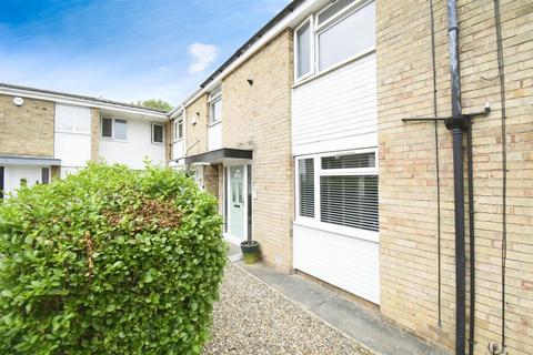3 bedroom terraced house for sale, Catford Close, Hull