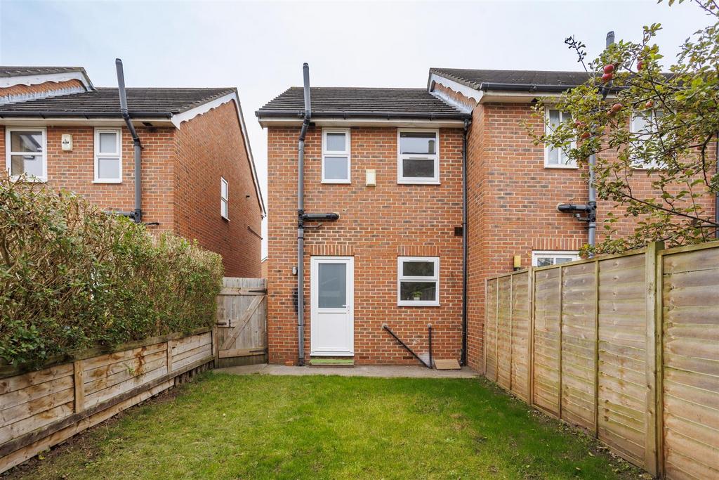 6 Emily Mews  3.jpg