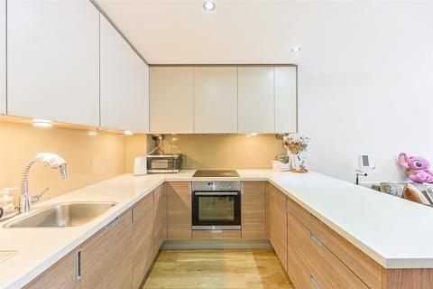 1 bedroom apartment for sale, Aerodrome Road, Beaufort Park, Colindale, NW9