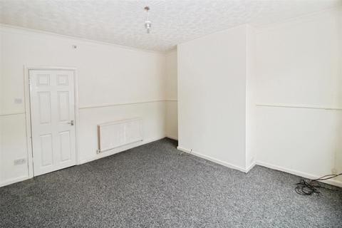 2 bedroom end of terrace house for sale, Alaska Street, Hull