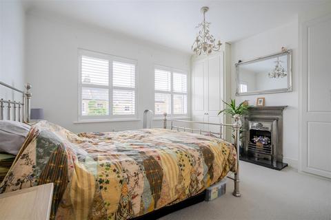 undefined, Bolton Road, Windsor