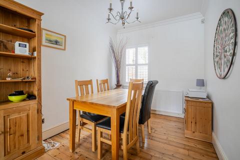 4 bedroom house for sale, Bolton Road, Windsor