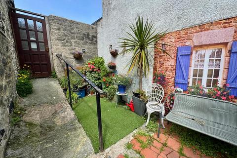 undefined, Denbigh Street, Llanrwst