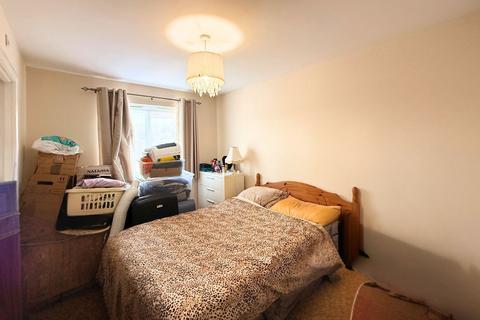 3 bedroom townhouse for sale, Porthallow Close, Orpington BR6