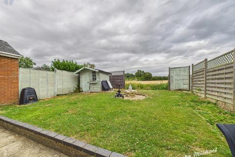 3 bedroom end of terrace house for sale, The Comfrey, Aylesbury