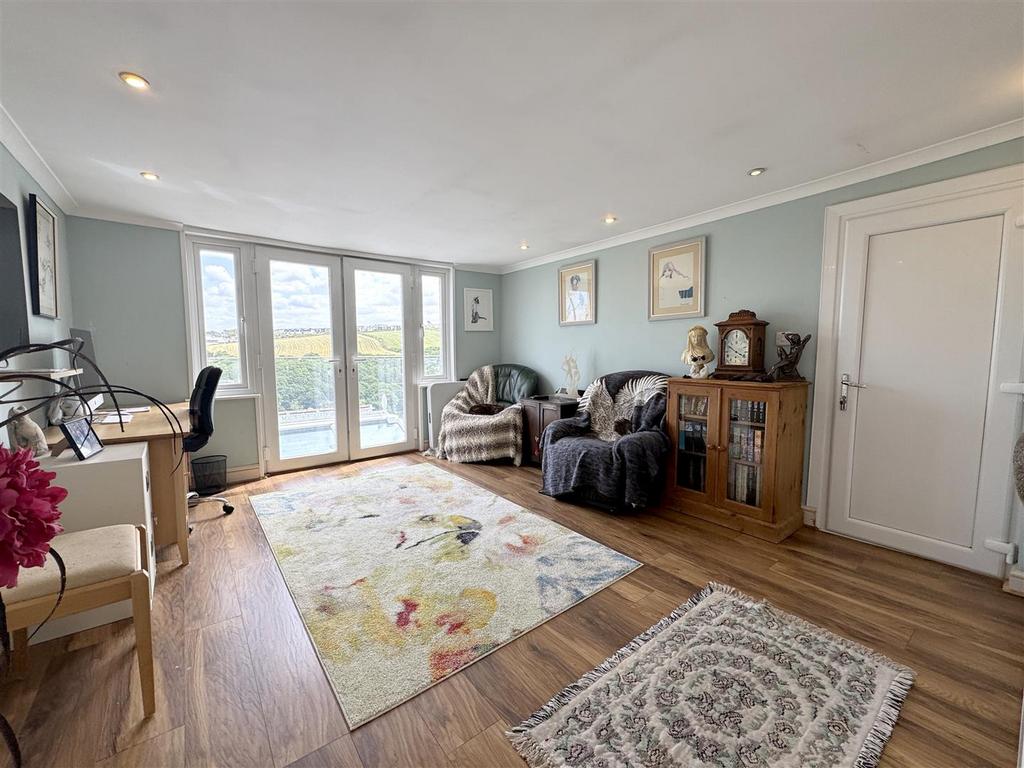 First Floor Bedroom/Living Room