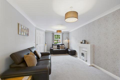 5 bedroom detached house for sale, Loxley Way, Brough